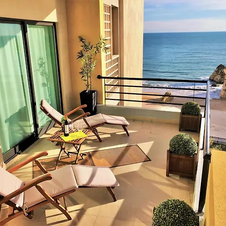 Beachfront Luxury - Sea View Balcony, Private Garage, Wifi, Ac