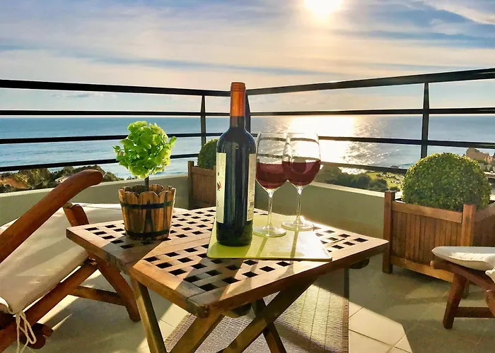 Appartement Beachfront Luxury - Sea View Balcony, Private Garage, Wifi, Ac *