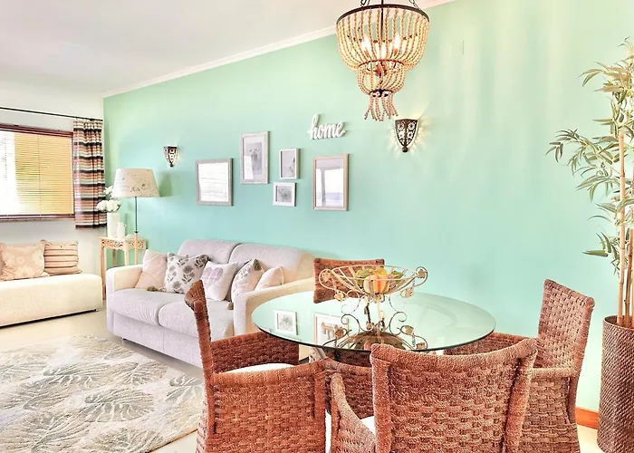 Appartement Beachfront Luxury - Sea View Balcony, Private Garage, Wifi, Ac Portimão