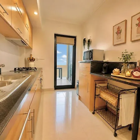 Myocean Luxury L Huge Panoramic Sea View Balcony & Private Garage