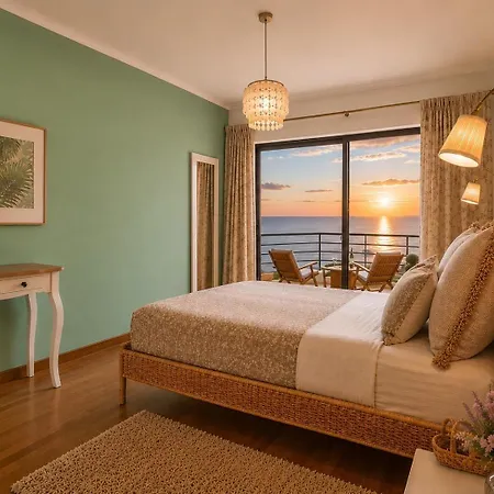 Myocean Luxury L Huge Panoramic Sea View Balcony & Private Garage * Portimao