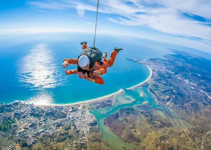 Luxury Seaview - Balcony Facing Ocean, Private Garage, Wifi, Ac Apartment