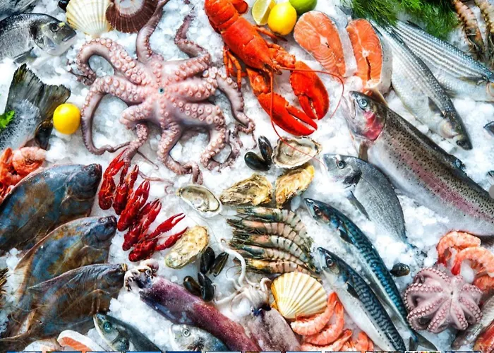 Apartamento Beachfront Luxury - Sea View Balcony, Private Garage, Wifi, Ac Portimão